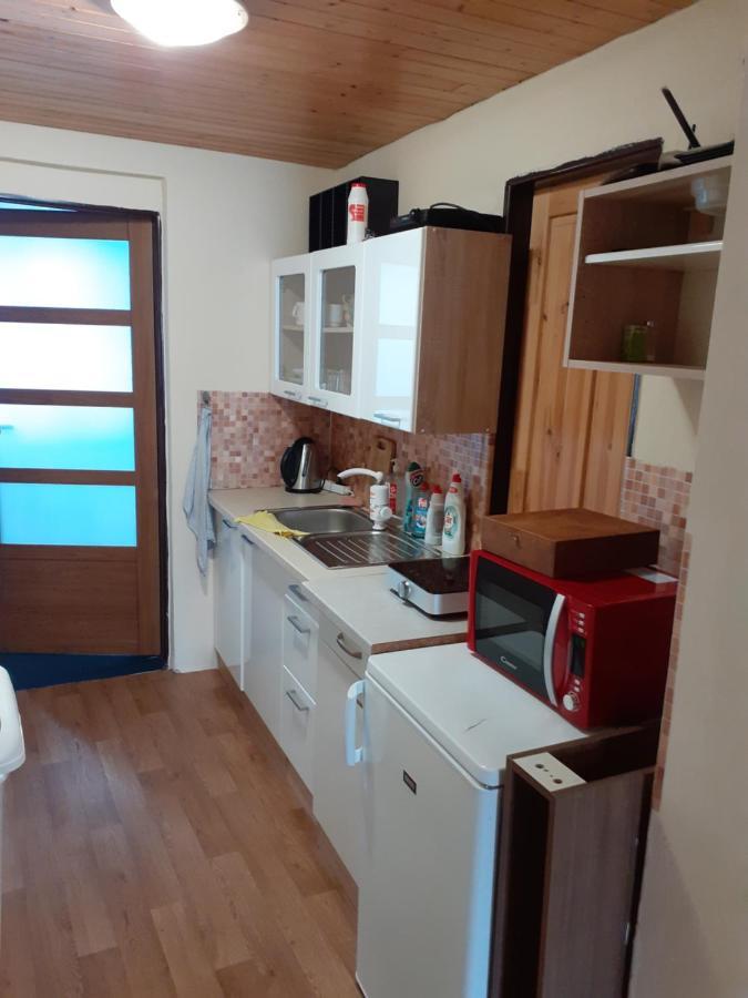 Rd Cerncin Bucovice Apartment ภายนอก รูปภาพ